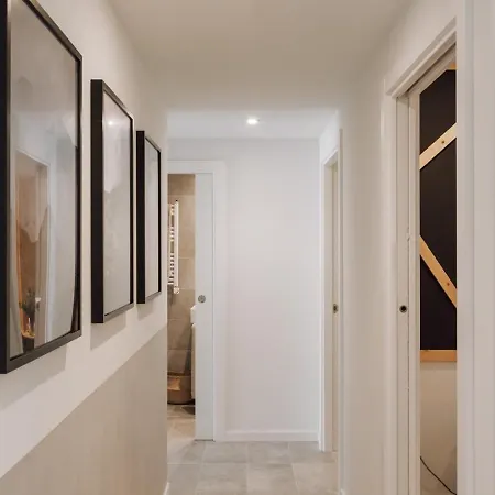 Aneto - 3 Bedrooms In Eixample Esquerra