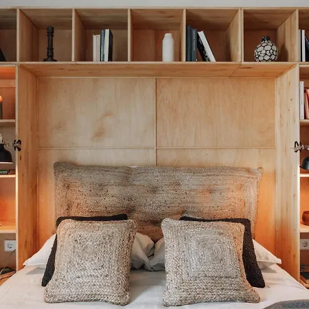 Aneto - 3 Bedrooms In Eixample Esquerra דירה ברצלונה